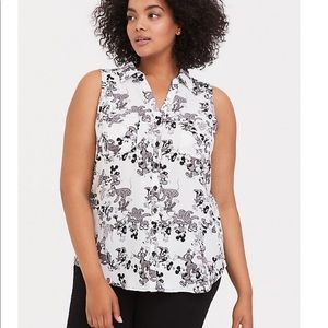 Torrid Disney Mickey and friends top size 4